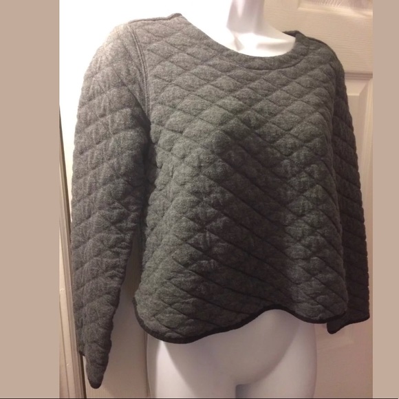 J. CREW Charcoal Gray Black Quilted Crop Sweatshirt Long Sleeves Textured Knit - Picture 8 of 8